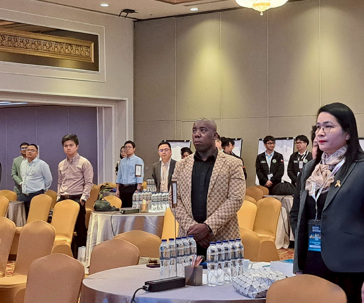Glimpse from a past IFERP conference — photo 9